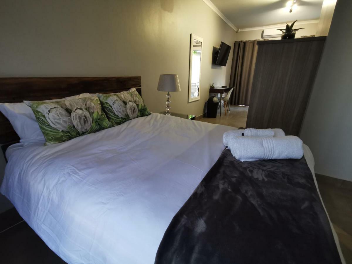 Rosedene Apartment Блоемфонтейн Екстериор снимка