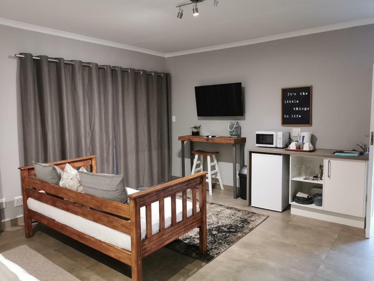 Rosedene Apartment Блоемфонтейн Екстериор снимка